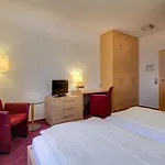Panorama Hotel 3*