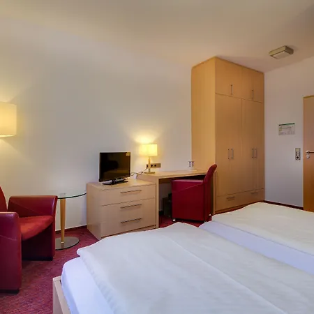 Panorama Hotell 3*