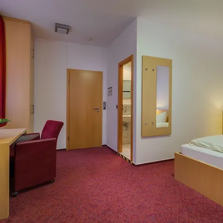 Panorama Hotell 3*