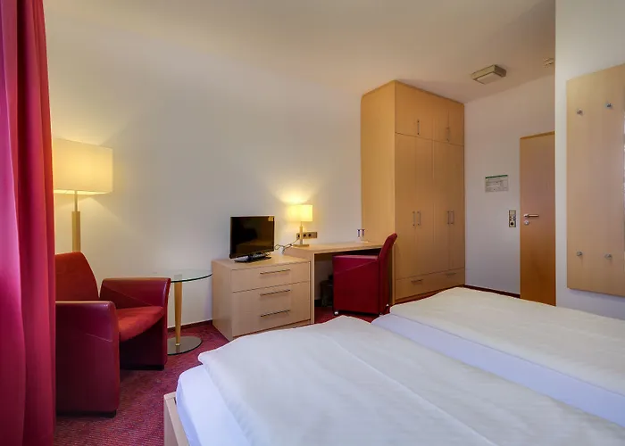 Panorama Hotell 3*